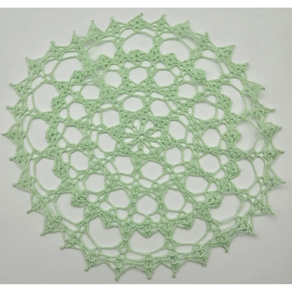 Vintage Mint Green Crochet Doily Round Handmade Lace 13″ Table Dresser Decor